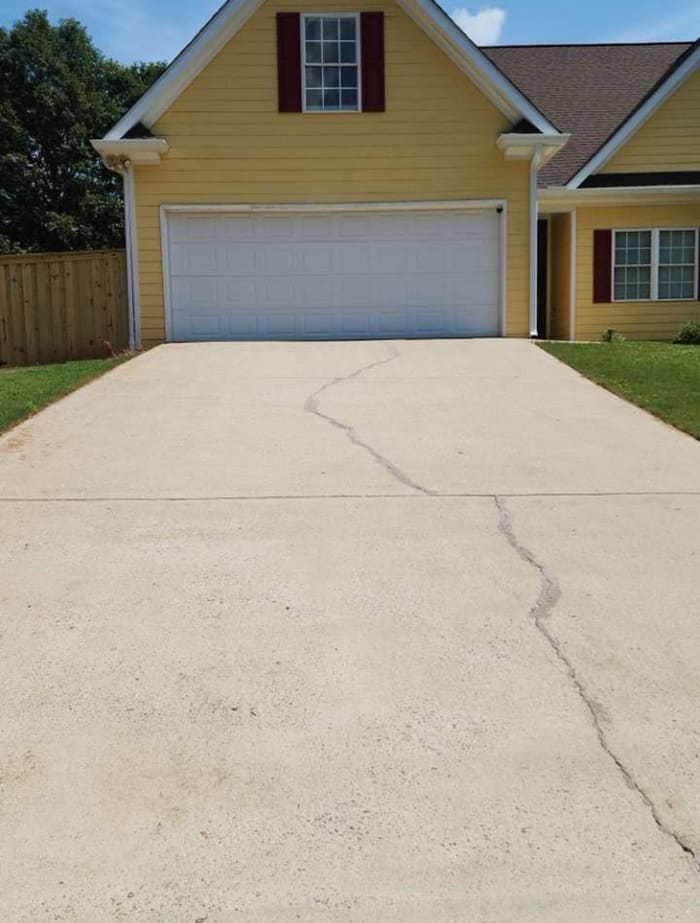 Clean concrete driveway after concrete cleaning in Athens, GA